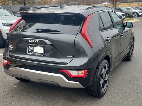 New 2025 Kia Niro EX Touring image 4