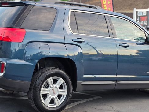 Used 2016 GMC Terrain SLE w/ Convenience Package image 3
