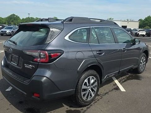 Used 2024 Subaru Outback AWD/4WD image 4
