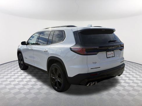 New 2026 GMC Acadia Elevation image 8