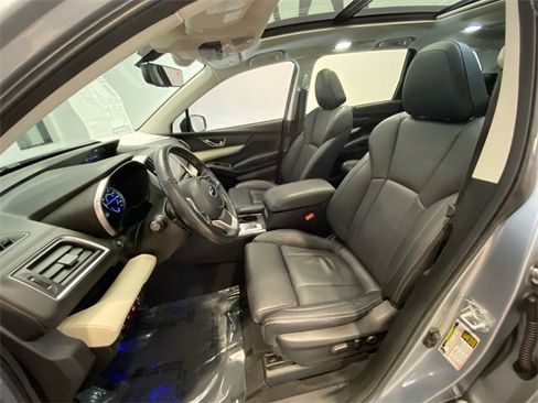 Used 2022 Subaru Ascent Limited w/ Technology Package image 13