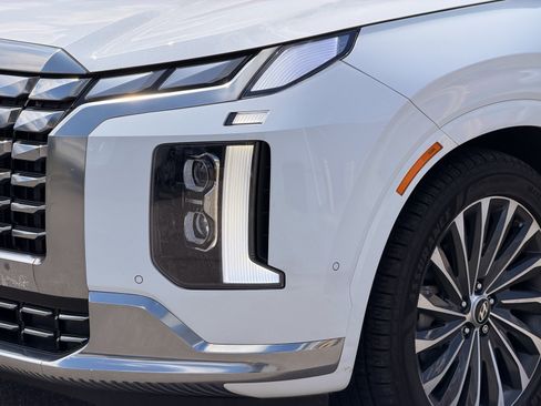 Used 2024 Hyundai Palisade Calligraphy AWD/4WD image 8