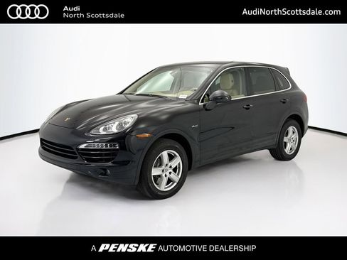 Used 2014 Porsche Cayenne Diesel AWD/4WD image 1