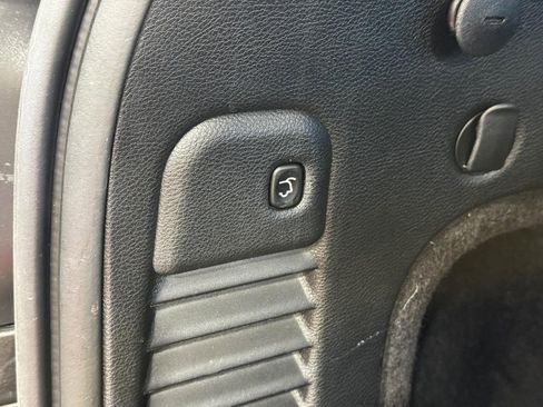 Used 2020 Jeep Grand Cherokee Limited image 12