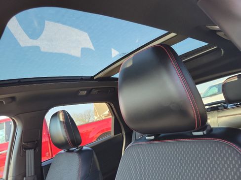 Used 2023 Ford Escape ST-Line w/ Tech Pack #1 image 33