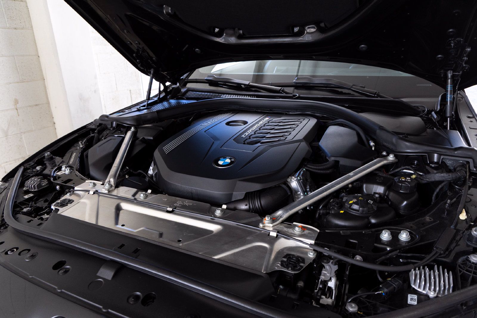 Certified 2024 BMW M440i Coupe w/ Premium Package RWD image 23