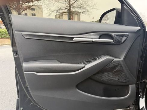 Certified 2023 Kia Seltos LX image 9