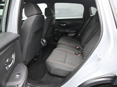 Used 2025 Honda HR-V Sport image 34