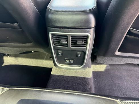 Used 2021 Dodge Charger SXT w/ Leather Interior Group RWD image 21