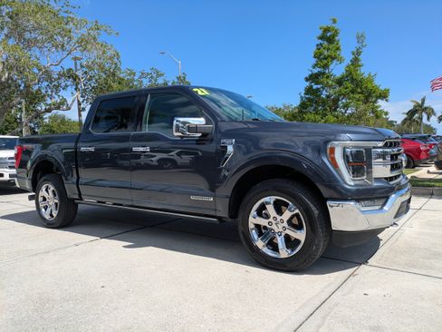 Used 2021 Ford F150 Lariat w/ Equipment Group 502A High AWD/4WD image 2