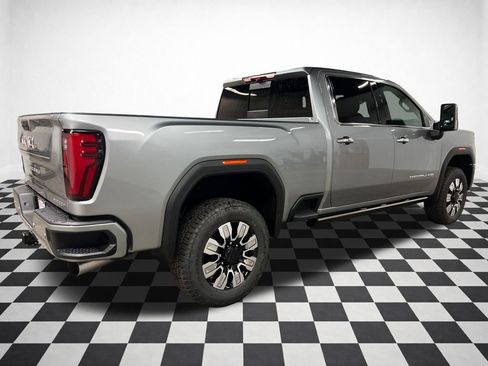 New 2026 GMC Sierra 3500 Denali w/ Denali Reserve Package AWD/4WD image 8