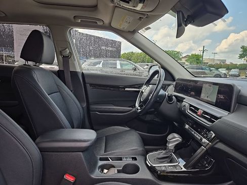 Certified 2024 Kia Seltos SX w/ SX Sunroof Package AWD/4WD image 37