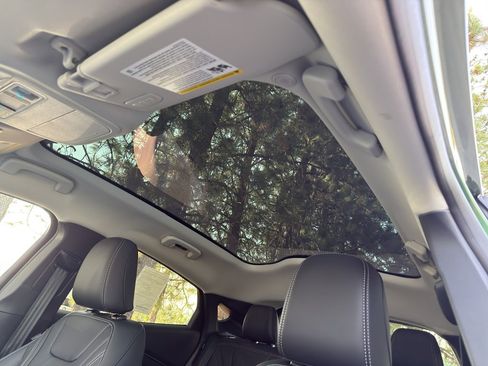 New 2025 Ford Mustang Mach-E Premium image 30