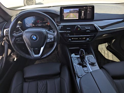 Used 2022 BMW 530i xDrive AWD/4WD image 28