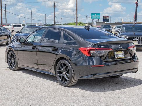 Used 2024 Honda Civic Sport image 7
