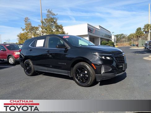 Used 2024 Chevrolet Equinox LT image 1