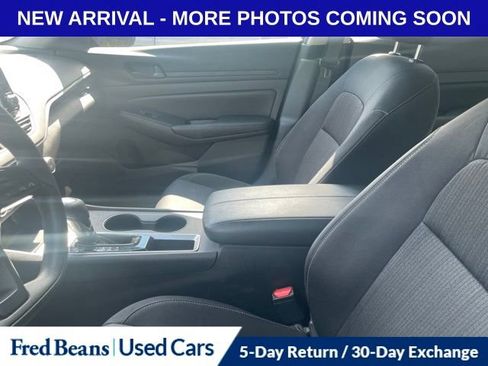 Used 2023 Nissan Altima 2.5 S FWD image 11
