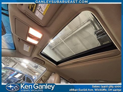 Used 2012 Toyota RAV4 Limited image 18