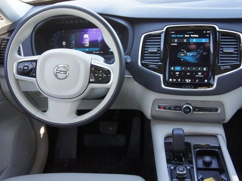 Certified 2023 Volvo XC90 B6 Plus w/ Protection Package Premier image 12