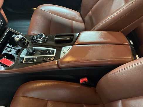 Used 2014 BMW 535i xDrive Sedan image 17