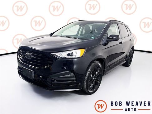 Used 2022 Ford Edge SE w/ Black Appearance Package image 3