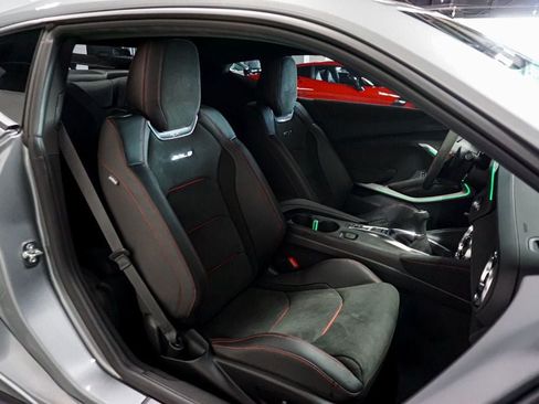 Used 2023 Chevrolet Camaro ZL1 RWD image 36