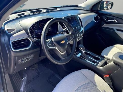 Used 2023 Chevrolet Equinox LT AWD/4WD image 12