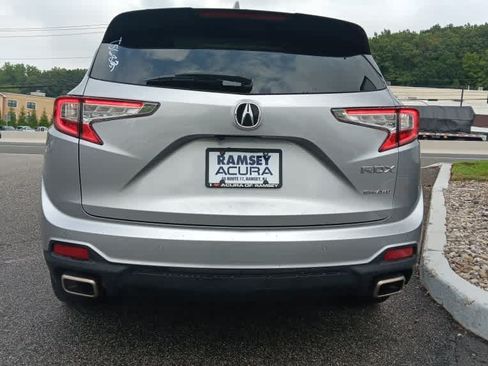 Used 2023 Acura RDX w/ Technology Package AWD/4WD image 4