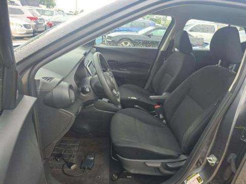 Used 2023 Nissan Kicks S FWD image 3