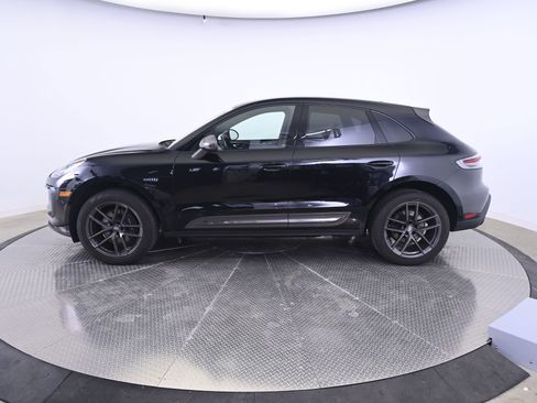 Certified 2023 Porsche Macan Turbo AWD/4WD image 2