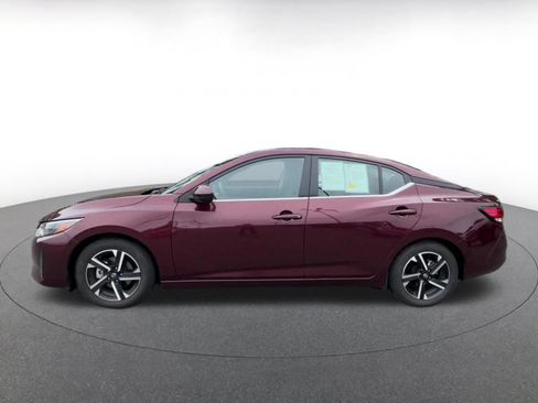 Used 2025 Nissan Sentra SV FWD image 9