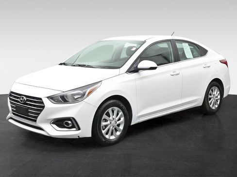 Used 2022 Hyundai Accent SEL FWD image 8