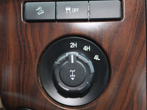 Used 2013 Ford F250 Lariat w/ Lariat Ultimate Pkg image 31