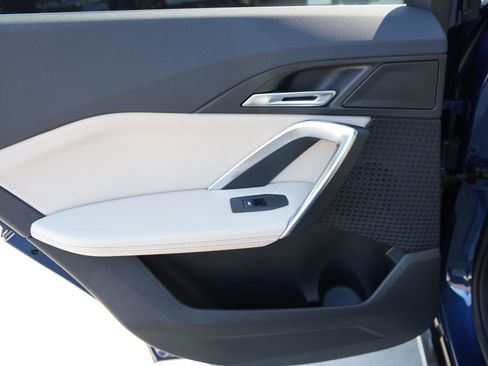 Used 2025 BMW X1 xDrive28i w/ Convenience Package image 21