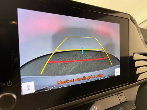 Used 2025 Toyota Camry LE FWD image 21