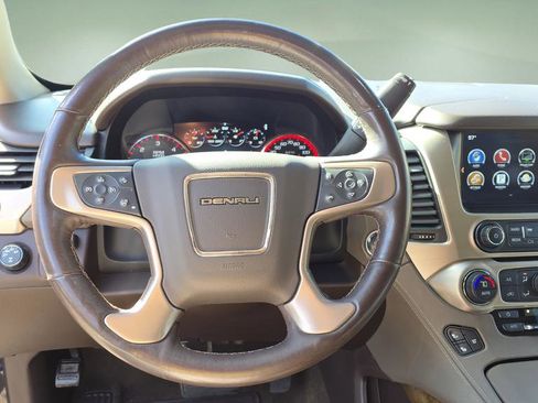 Used 2016 GMC Yukon XL Denali w/ Open Road Package image 24