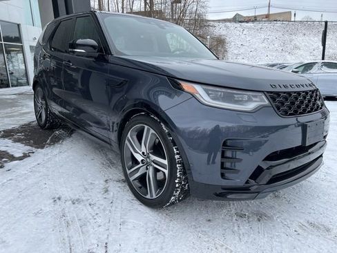 Used 2024 Land Rover Discovery Dynamic SE image 7