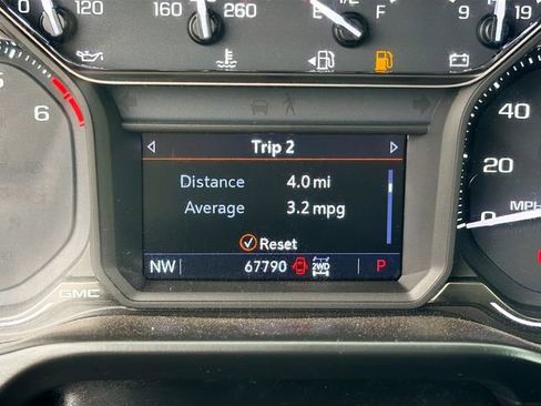 Used 2019 GMC Sierra 1500 SLE w/ SLE Value Package image 12