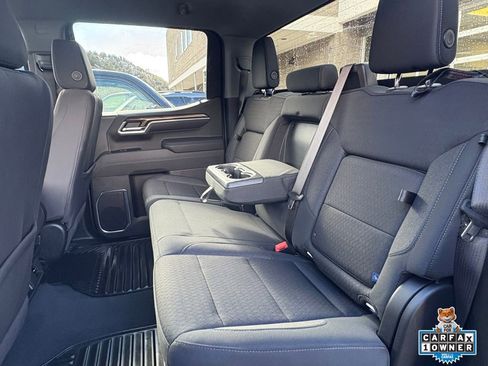 Used 2025 GMC Sierra 1500 Elevation image 23