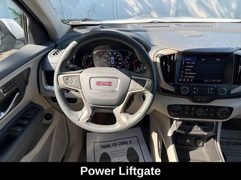 Used 2023 GMC Terrain Denali AWD/4WD image 17