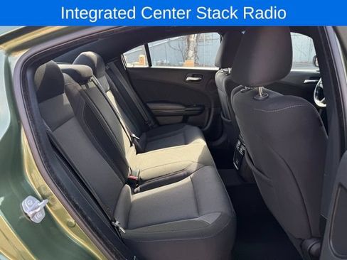 Used 2022 Dodge Charger SXT w/ Blacktop Package AWD/4WD image 12