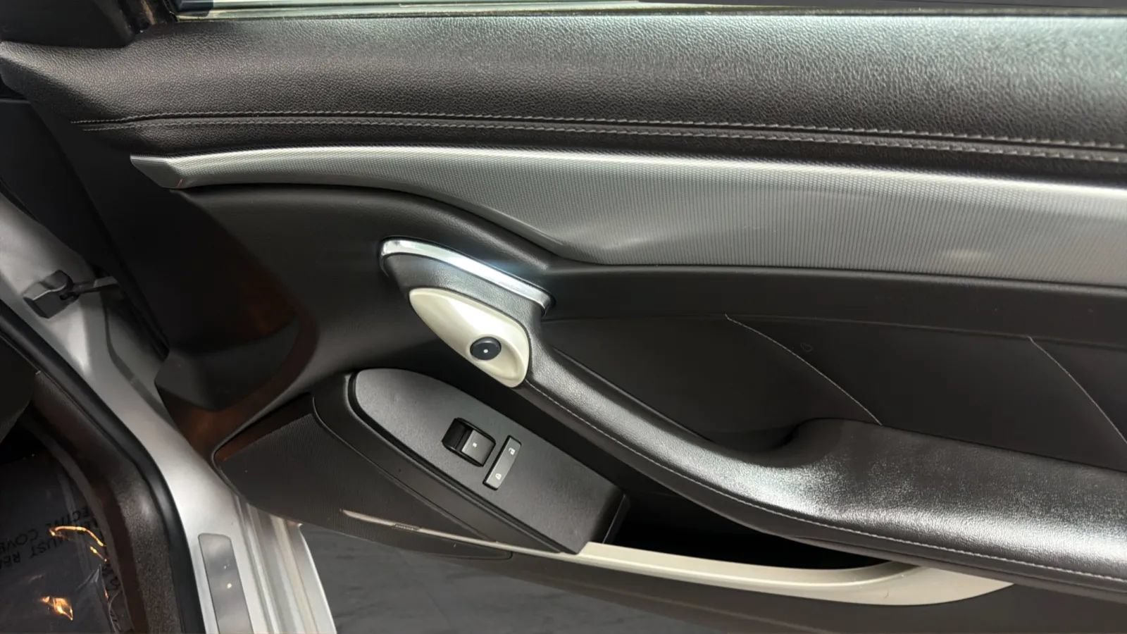 Used 2014 Cadillac CTS Coupe RWD image 16