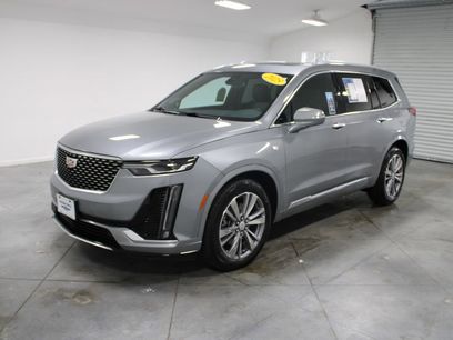 Used 2025 Cadillac XT6 Premium Luxury