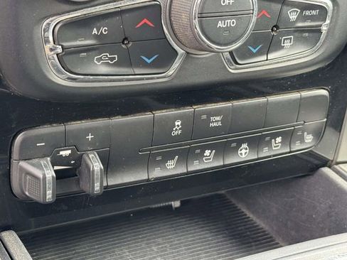 Used 2017 RAM 1500 Sport w/ Quick Order Package 26Q Night image 6