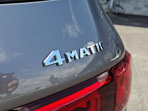 Certified 2023 Mercedes-Benz GLB 250 4MATIC image 33