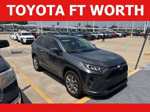 Used 2021 Toyota RAV4 XLE Premium FWD image 1