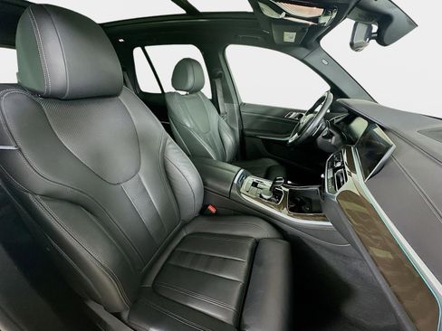 Used 2022 BMW X5 xDrive40i w/ Premium Package image 38