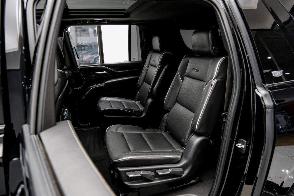 Used 2021 Cadillac Escalade ESV Sport AWD/4WD image 56