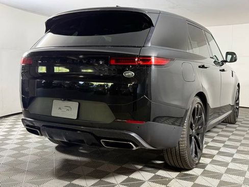 Used 2023 Land Rover Range Rover Sport SE AWD/4WD image 8