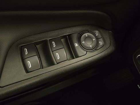 Certified 2021 Chevrolet Equinox LT FWD image 25